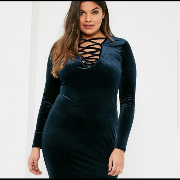 Missguided + Navy Lave Velvet Dress - Picture 2 of 3